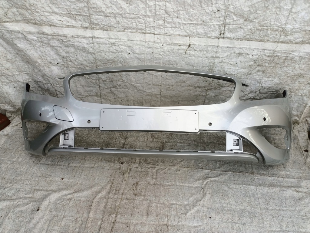 фото №1, Mercedes a-klasa w176 бампер передній