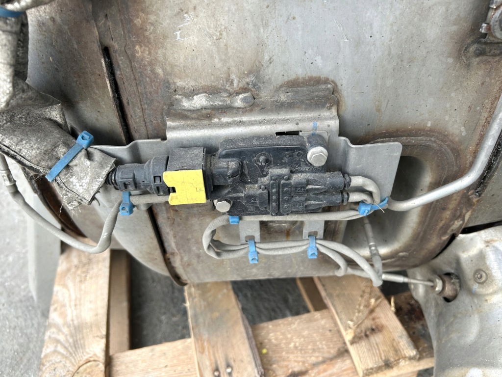 Катализатор dpf daf xf 106 bdf 1947136 + 1903901 Цена