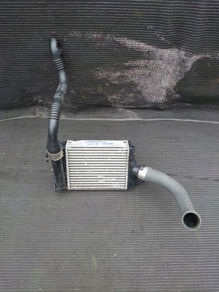 фото №1, Радиатор воздуха интеркулер clio iv