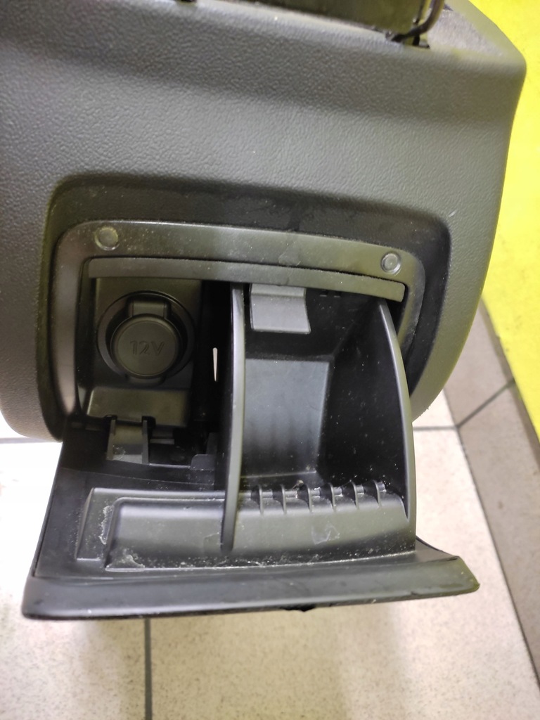 фото №7, Citroen c5 iii туннель подлокотник 99604435401