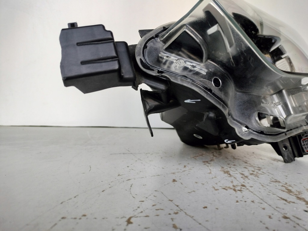 фото №5, Лампа левая фара mazda cx3 15- full led 10 pin