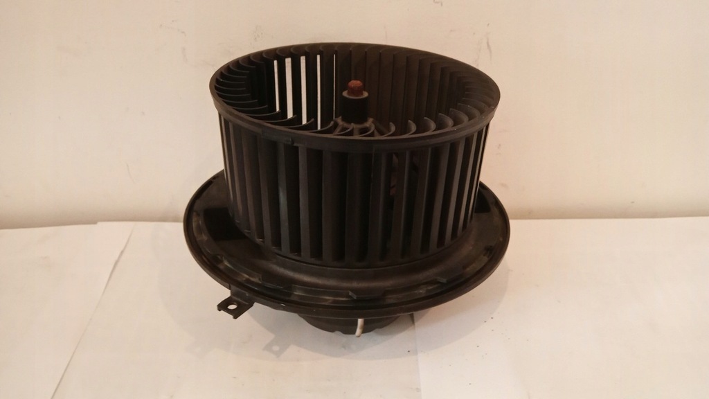 фото №1, Bmw 3 e90/91 повітродувка обдув rhd