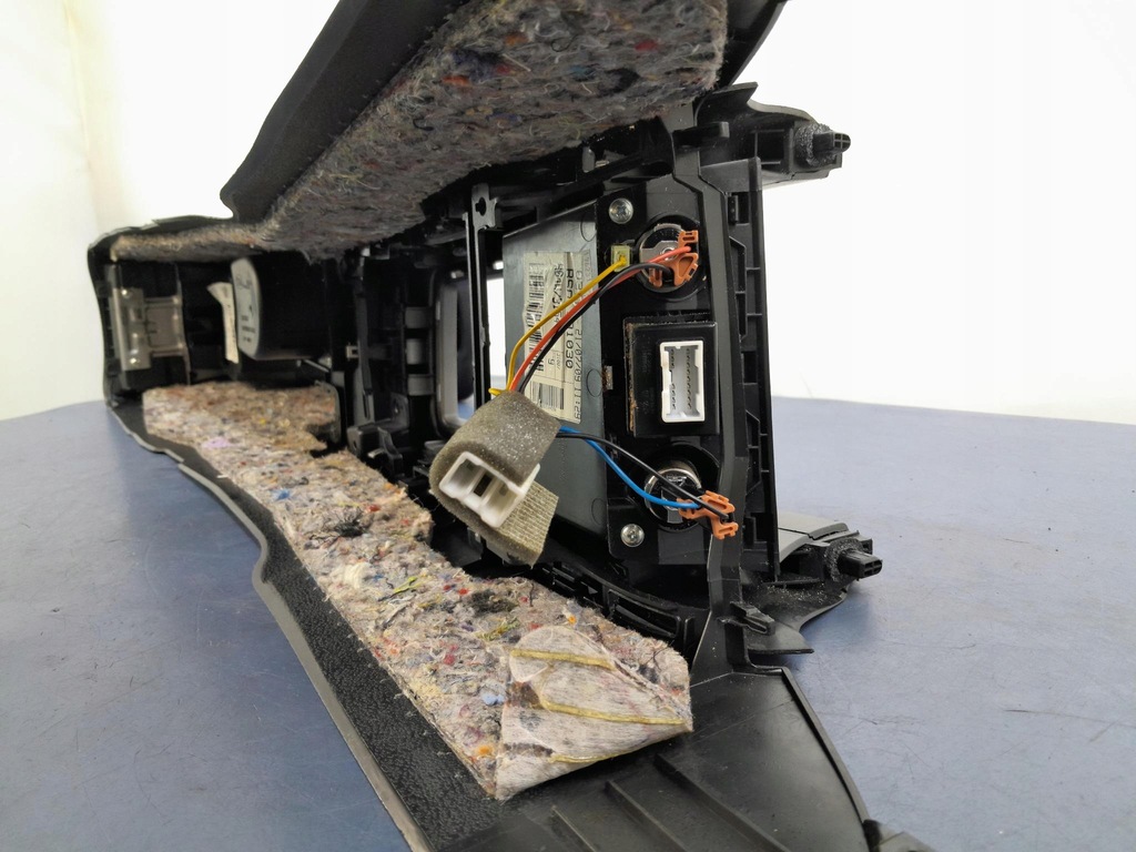 фото №14, Kia ceed i lift подлокотник туннель средний кожа