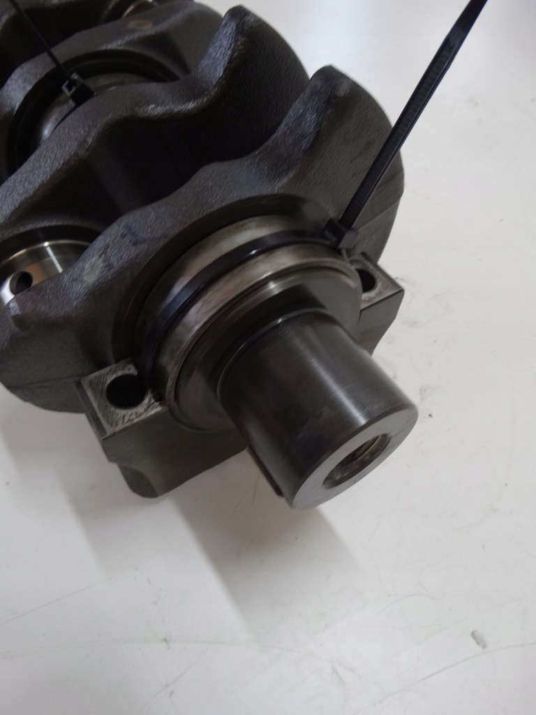 фото №8, Шатун kompletny bmw e46 kombi 2003r.