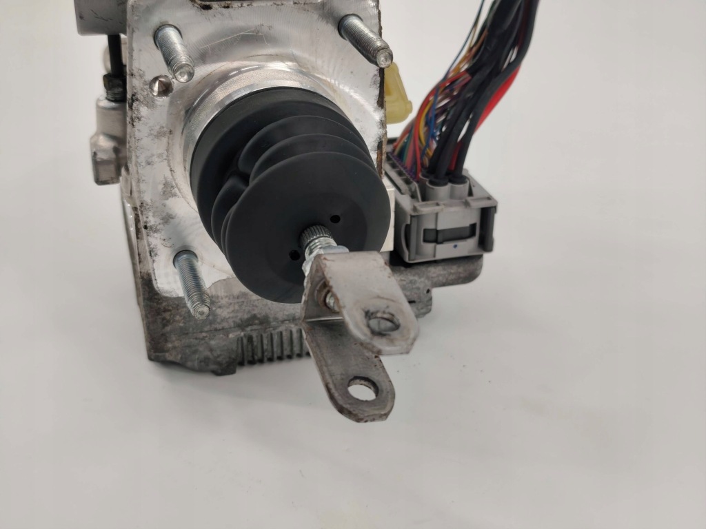 Насос гальмівна abs toyota prius xw30 47210-47300 47270-47030 Зі Шроту
