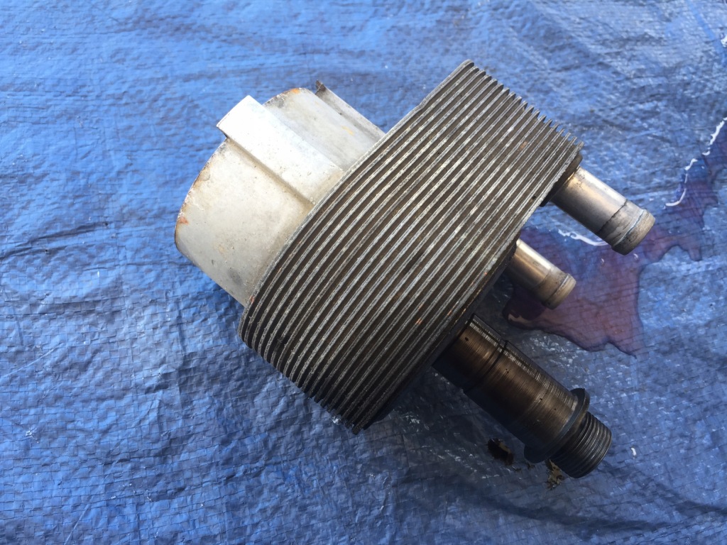 фото №1, Dodge challenger 6.4 srt основание фильтра масла