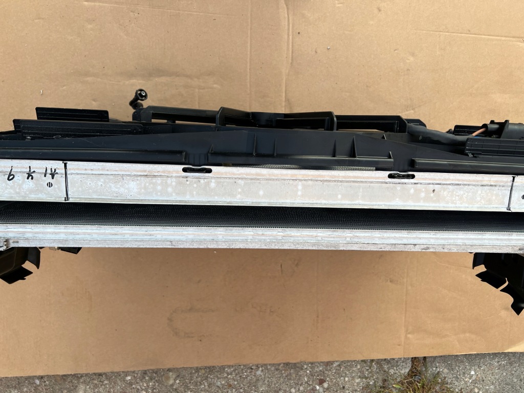 Audi q8 4m8 q7 рестайлинг  3,0 tdi радиатор вентилятор жалюзи заслонка комплект с Разборки