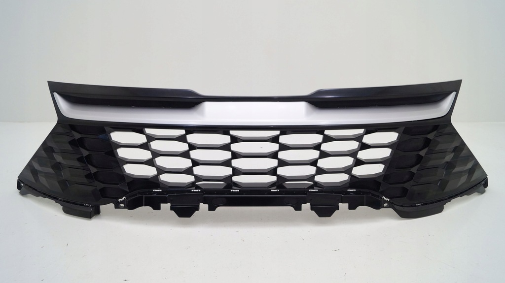 фото №1, Kia sportage 5 v 21-25 решётка радиатора решётка радиатора блеск