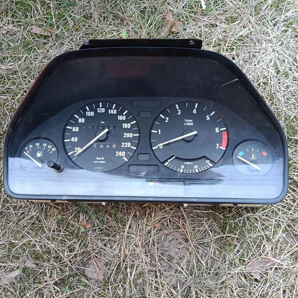 Bmw 5 e34. 1990r .решітка радіатора przedlift Оригінал