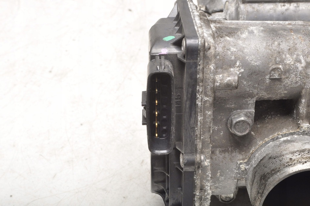 фото №6, Toyota yaris iii дроссельная заслонка 26100-0n020