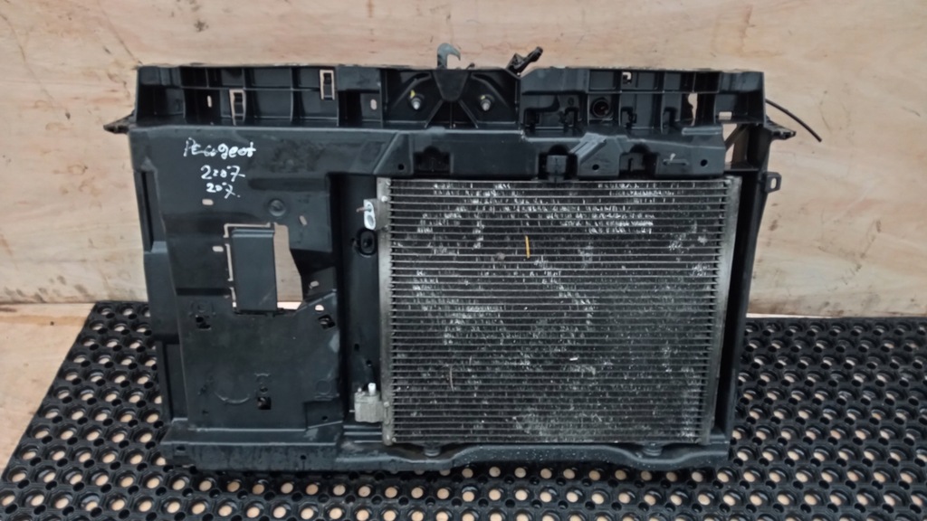 фото №1, Peugeot 207 1.6b pas передний комплект