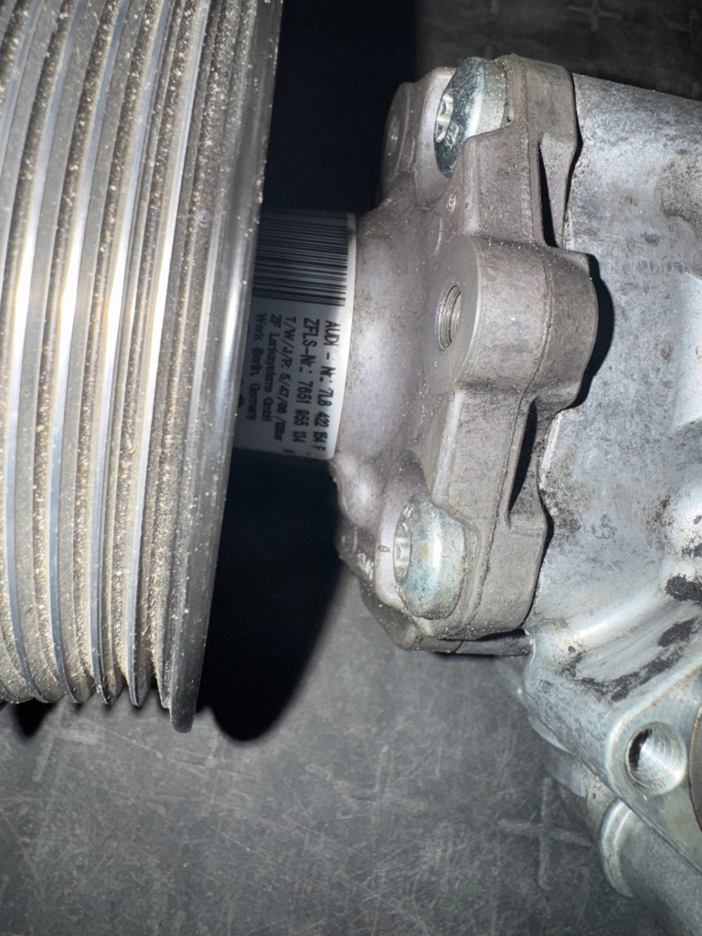 Купить Насос усилителя vw touareg 3.0 tdi оригинал