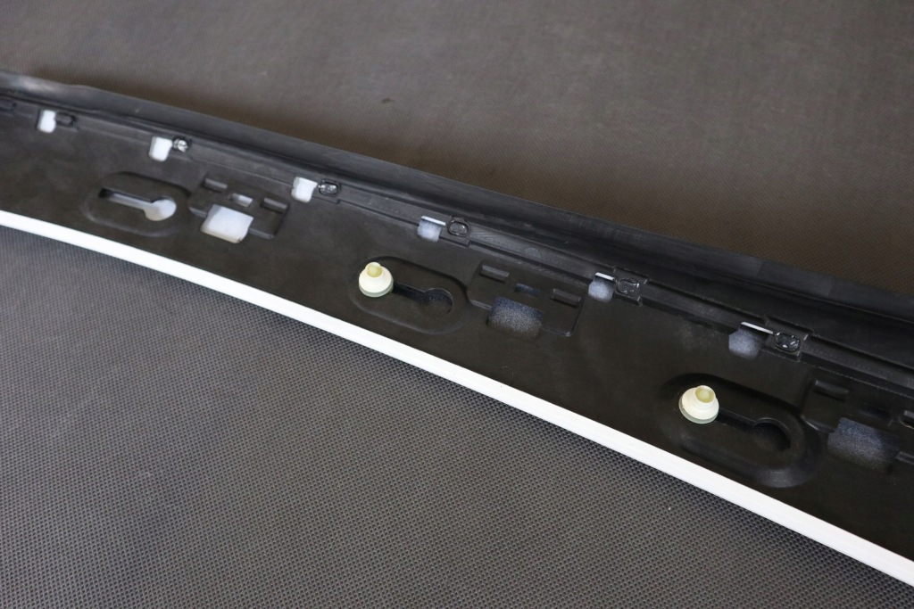 Mercedes slk r172 защита левая стойка a цвет лак 149u a1726900387 с Разборки