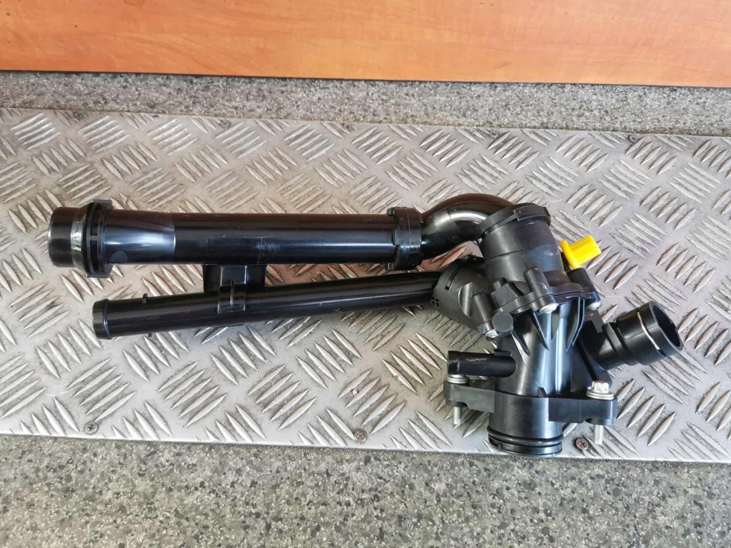 Термостат mercedes a274 mahle Доставка