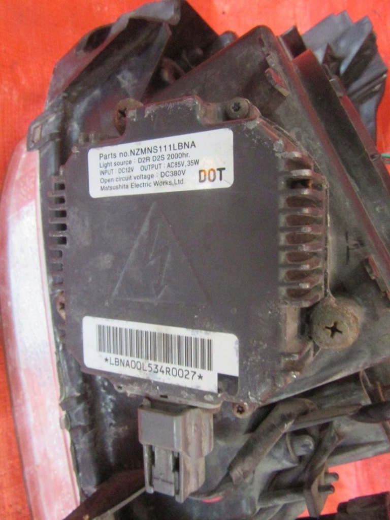 фото №7, Nissan x-trail t30 лампа левая перед преобразователь ксенон eu