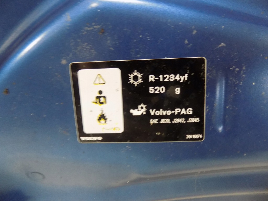 фото №7, Volvo xc40 2017- капот крышка двигателя комплектная цвет 720