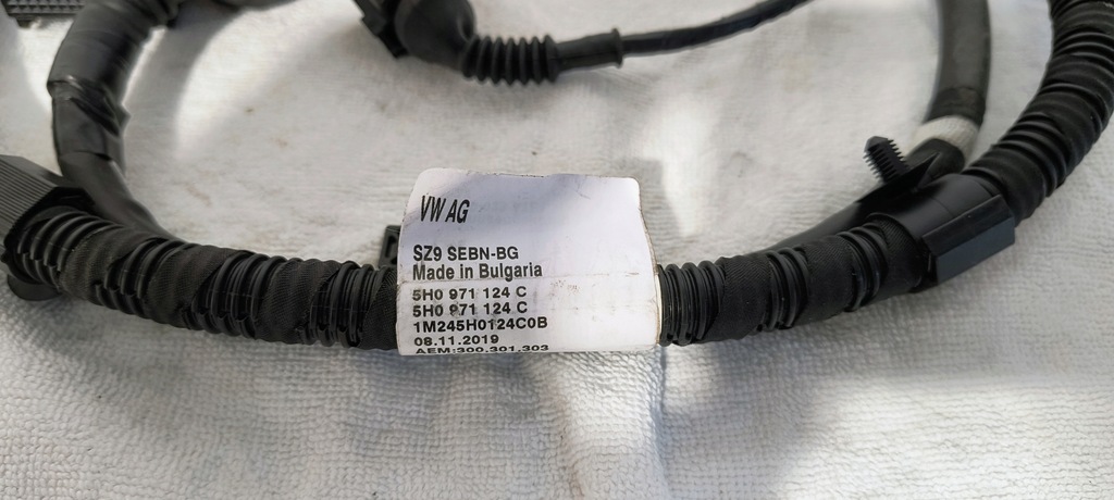 фото №7, Электропроводка жгут фаркоп volkswagen golf viii