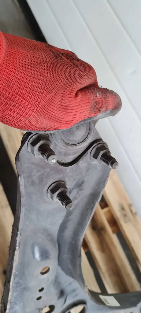 фото №8, S3 8v sedan a3 рычаг перед левый 5q0407151j vw audi skoda оригинал