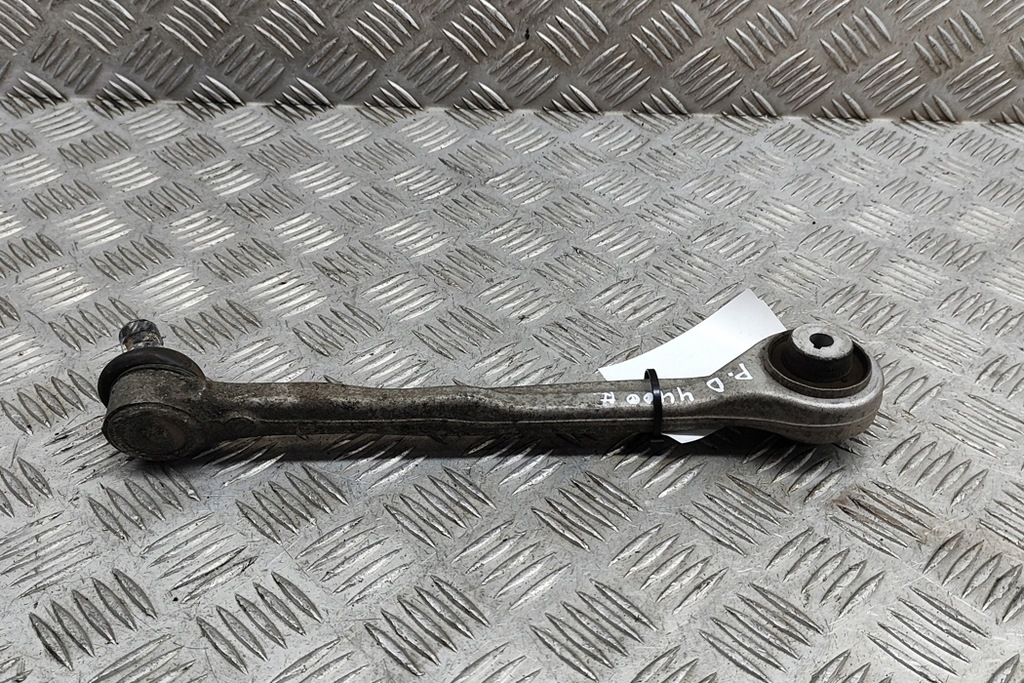 фото №6, Audi e-tron gen передній правий верхній важіль 4m0407506b електрика 300kw 2