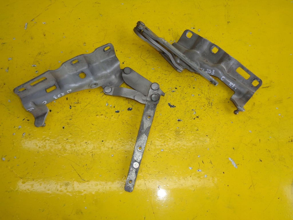 фото №1, Mercedes w203 c петли капот 744