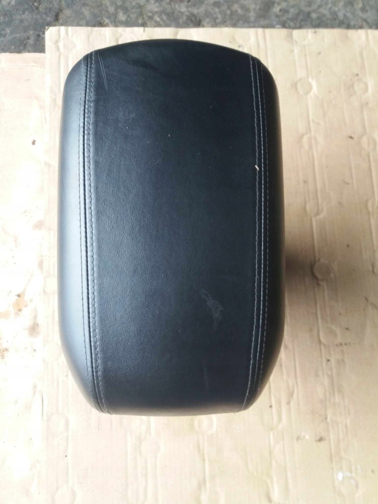 фото №1, Hyundai ix35 09-16 подлокотник кожа