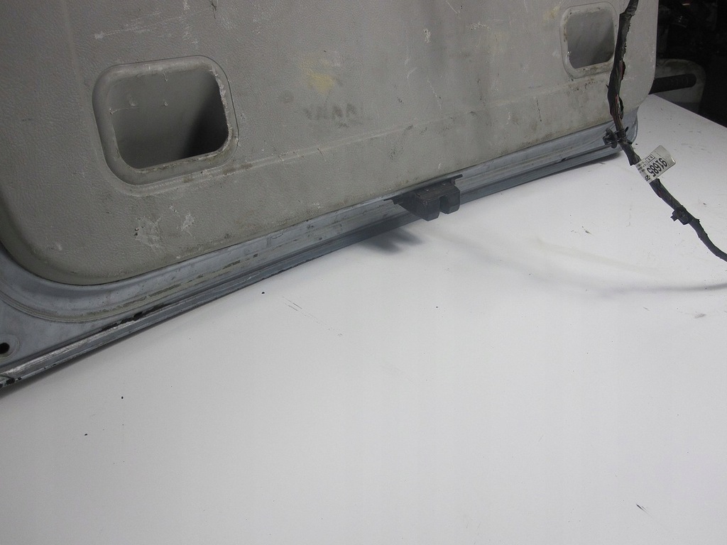 фото №10, Крышка багажника задняя багажника kia cerato 2004r l1