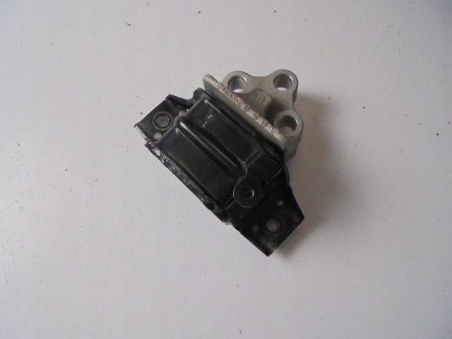 фото №1, Подушка двигуна jeep compass ii 1.6 дизель 2018 rok