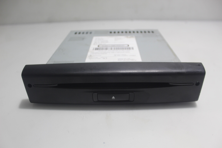 фото №1, Чейнджер cd dvd peugeot 208 i