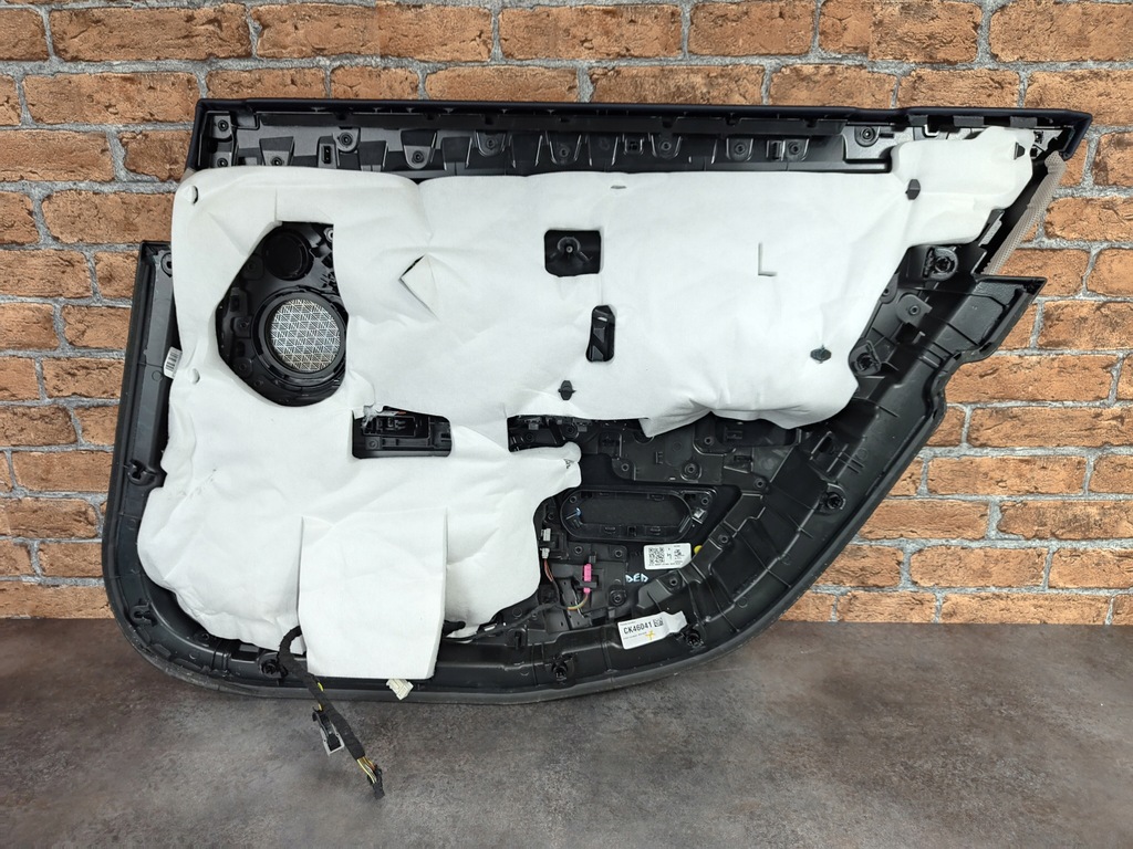 фото №12, Обивка обшивка дверь левый задняя задний bmw 7 g70 bowers & wilkins