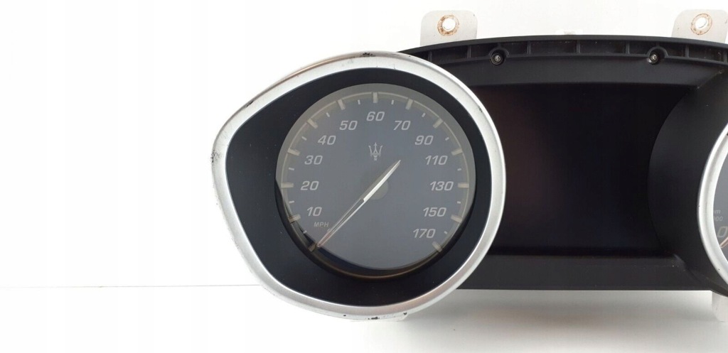 Maserati ghibli лічильник 670100154 Недорого