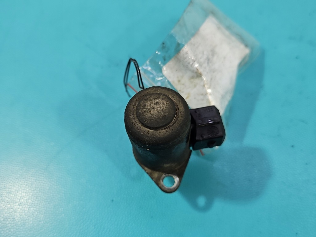 Датчик kąta поворота mercedes ml w164 69032901 2 pin Недорого