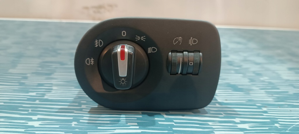 фото №1, Выключатель переключатель света seat leon ii 05-12