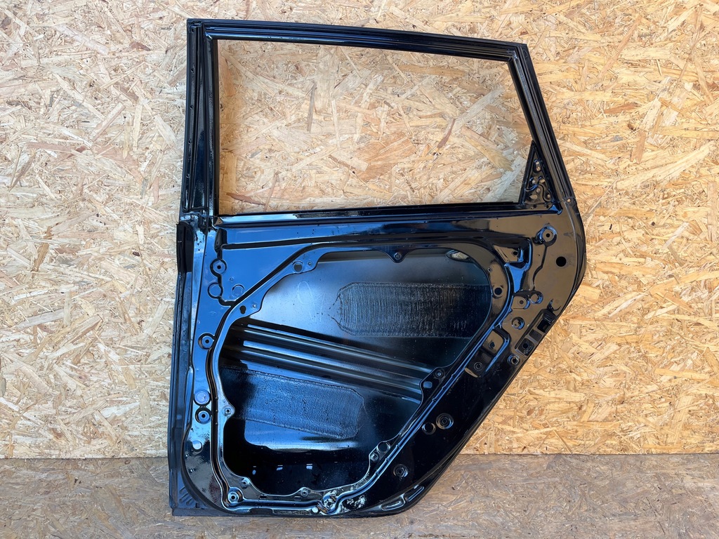 фото №16, Hyundai i30 i-30 ii 2 kombi 12- дверь задние задняя правое