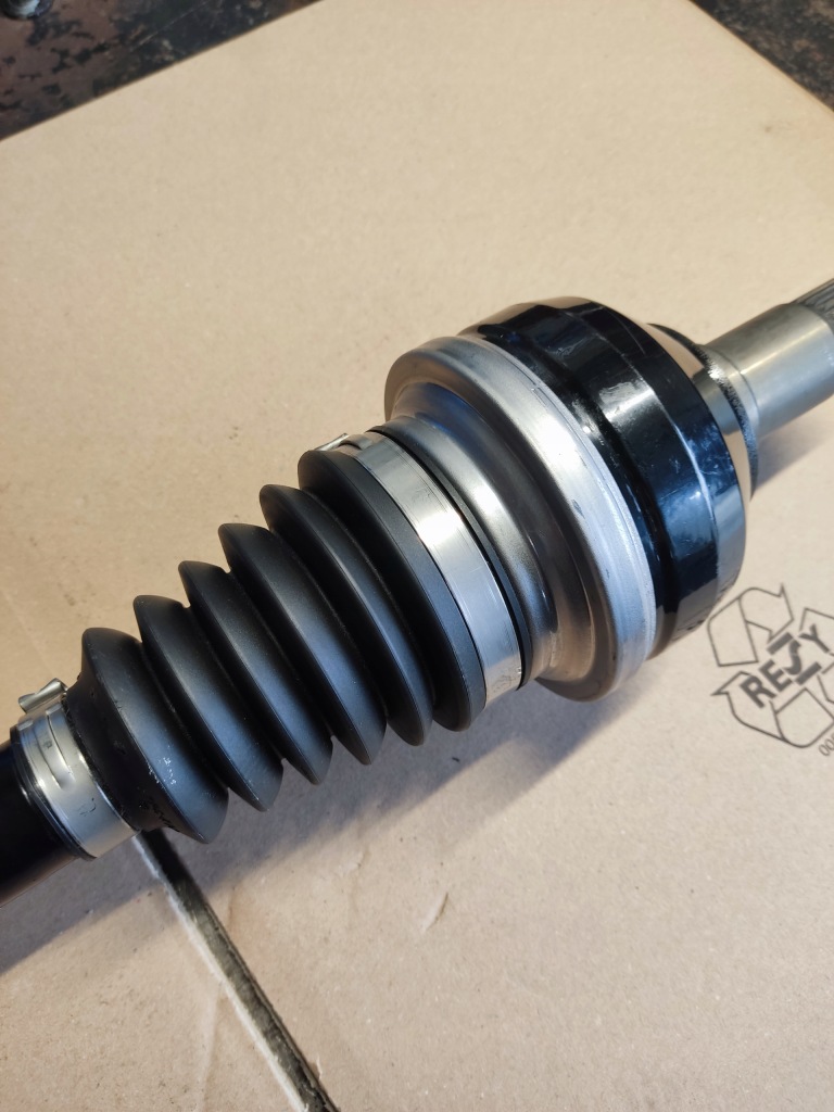 Приводной вал приводная mercedes a1773305200 nowa Недорого