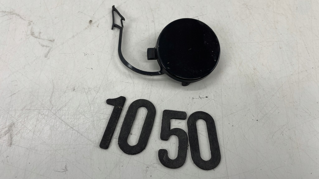 фото №1, Vw sportsvan 510807441a заглушка фаркоп задняя