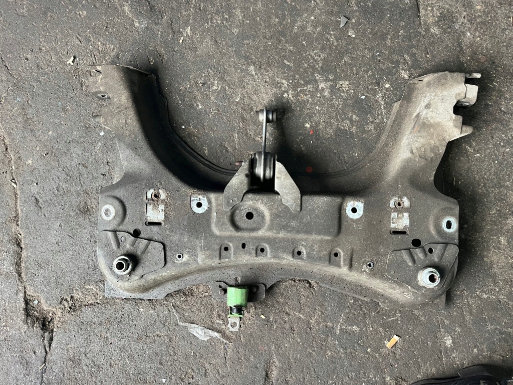 фото №2, 15 renault clio iv подрамник подрамник перед передние