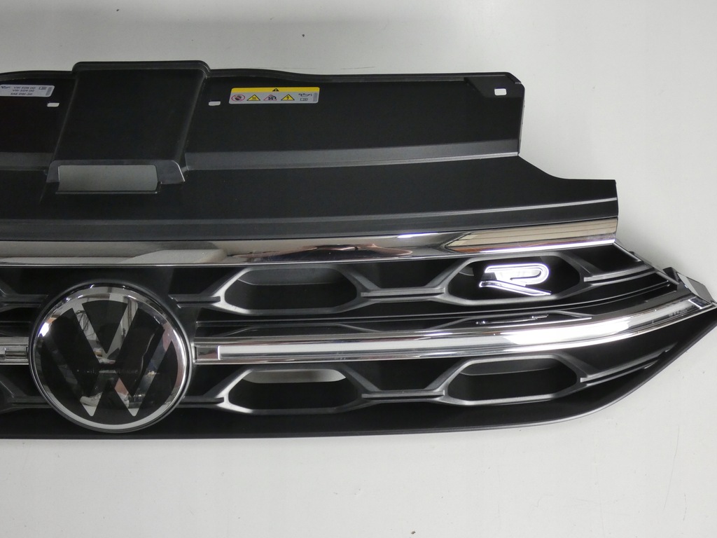 фото №3, Решётка радиатора, решётка радиатора volkswagen t-roc r- line lift