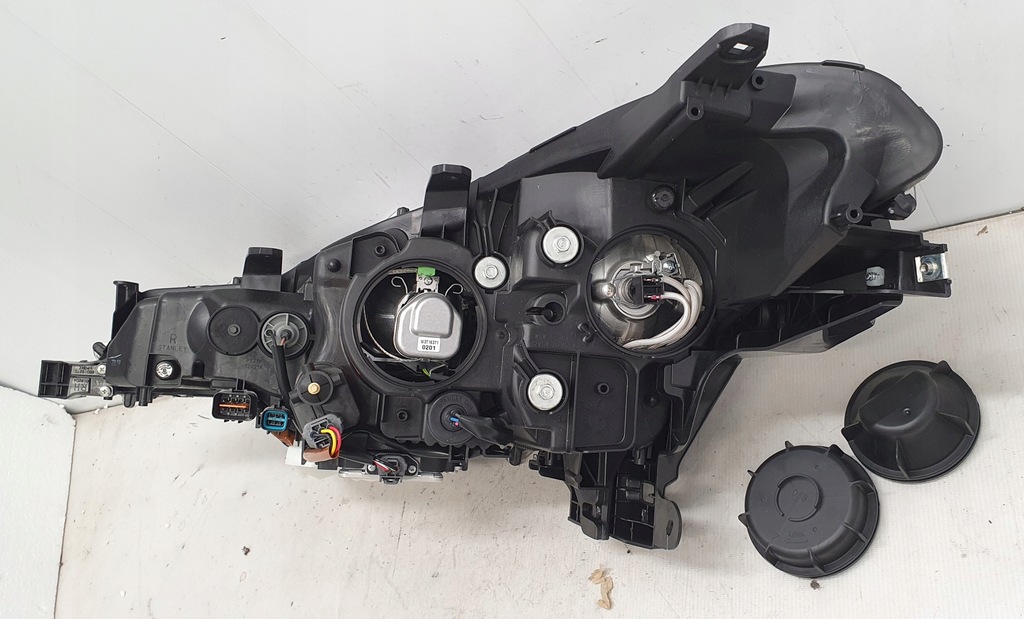 фото №9, Peugeot 4007 лампа перед права ксенон europa nowa