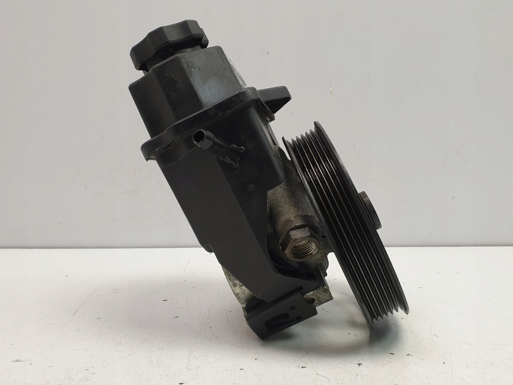 Chevrolet uplander 3.9 v6 насос підсилювача Недорого