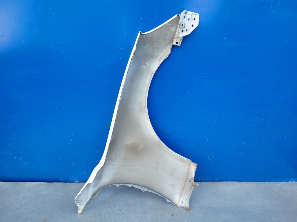 Lexus sc430 2001-2010 01-10 крыло  левое  передний перед Цена