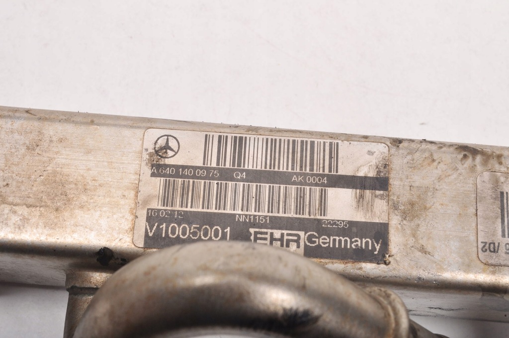 фото №6, Mercedes w245 w169 2.0 cdi радиатор выхлопных газов a6401400975