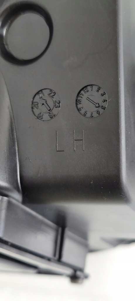 Лампа ліва перед renault twingo iii lift 2018- led 260602593r Доставка