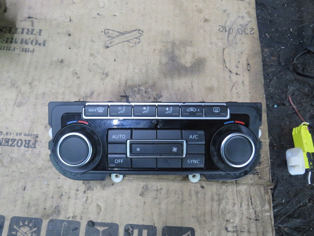 фото №1, Панель кондиционера 5k0907044gj