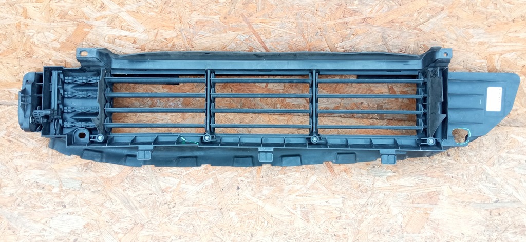 фото №8, Volvo xc40 17- воздуховод активный впуск воздуха шторка жалюзи 31455424