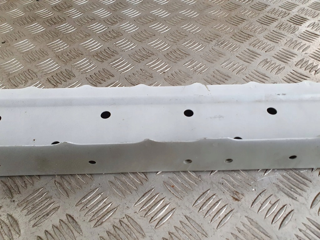 фото №7, Leaf 2 ii 17- нижняя балка бампера перед передняя