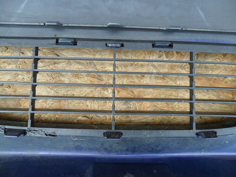 фото №16, Mitsubishi space star 2002 2003 2004 2005 бампер