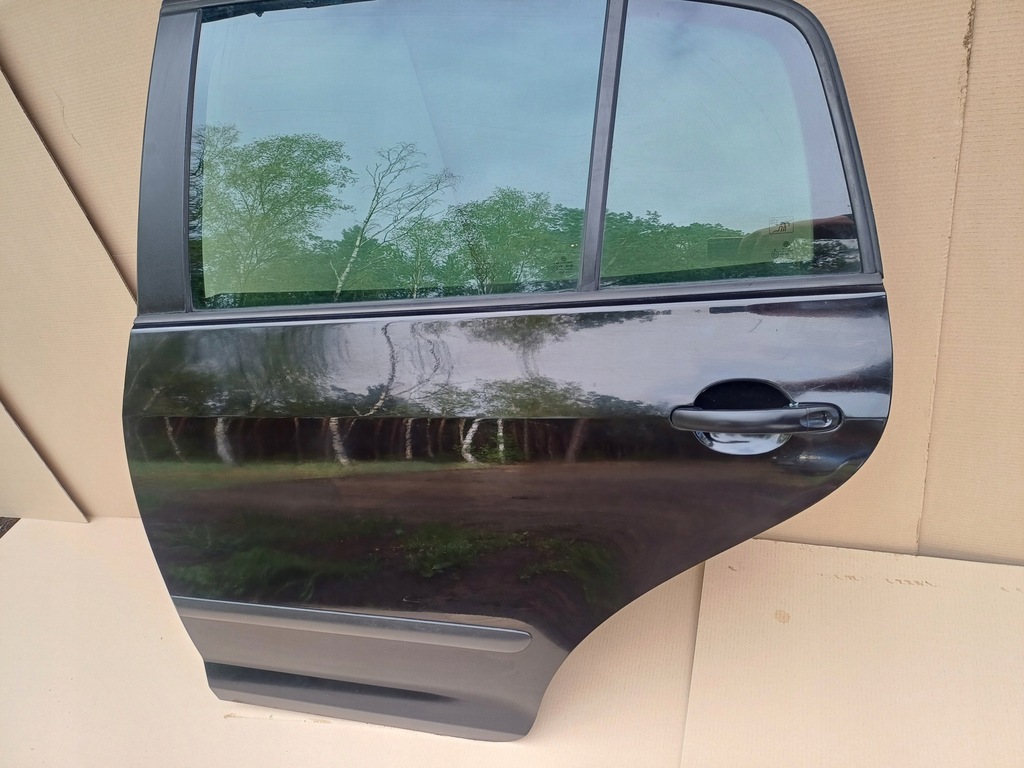 фото №7, Двері ліва задня vw golf 5 plus колір lc9z