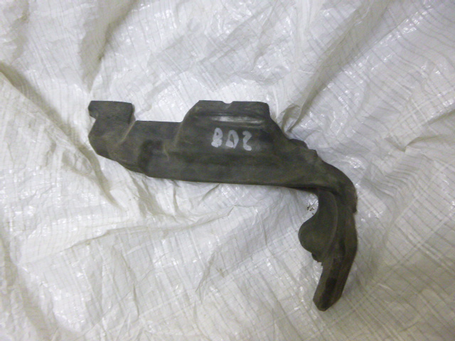 фото №1, Peugeot 208 захист губка жабо ліва 9674479580