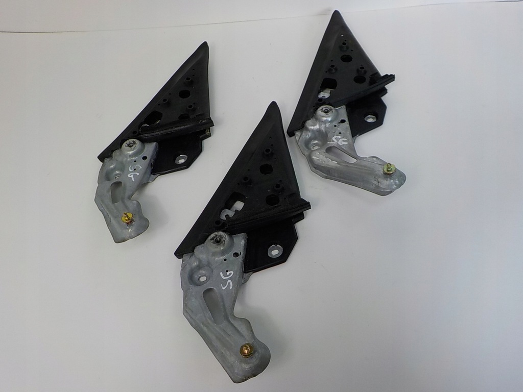 фото №1, Forester ii sg треугольник прокладка стекло правый перед