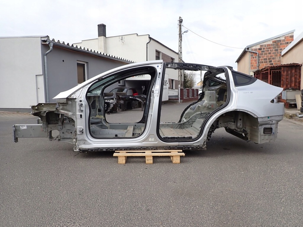 фото №1, Дах кузов чверть europa оригінал tesla x 18r